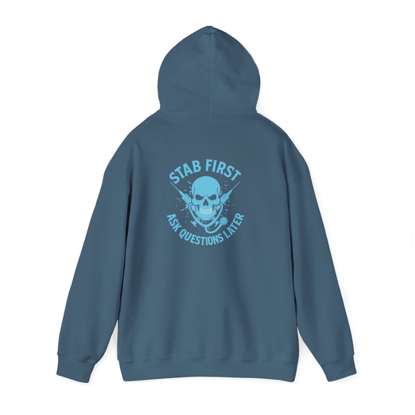 Skull & Crossbones Hooded Sweatshirt - Casual Comfort for Adventure Lovers, Perfect Gift for Halloween, Birthdays, Everyday Wear, Cozy Style